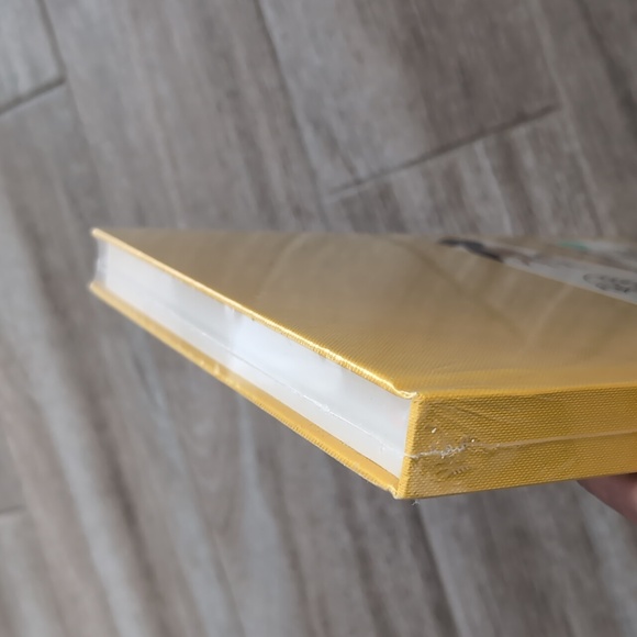 NWT sketchbook - Picture 3 of 11